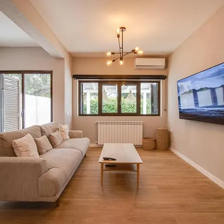 Stylish 2bd Duplex Ac Wi-fi Garden 5m To